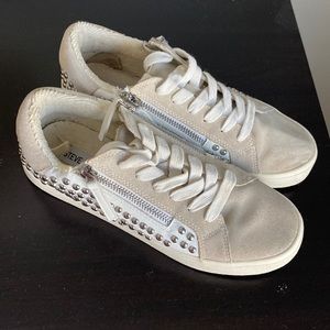 Steve Madden parka studded sneaker